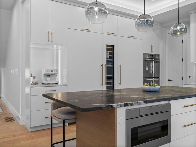 52 Hancock Street, Needham, MA 02492