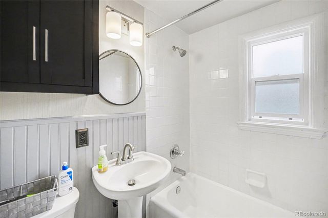 1241 Leyden Street, Denver, CO 80220