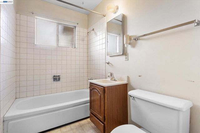 26350 Stryker St, Hayward, CA 94545