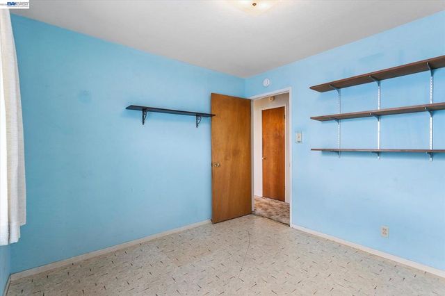 26350 Stryker St, Hayward, CA 94545