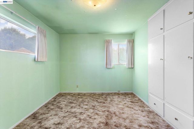 26350 Stryker St, Hayward, CA 94545