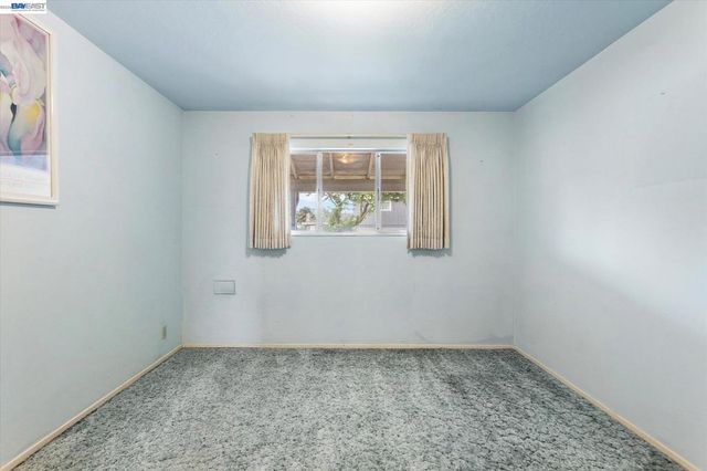 26350 Stryker St, Hayward, CA 94545