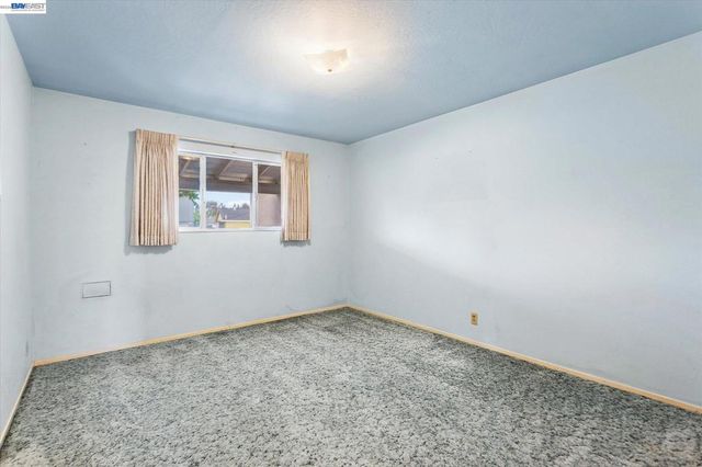 26350 Stryker St, Hayward, CA 94545