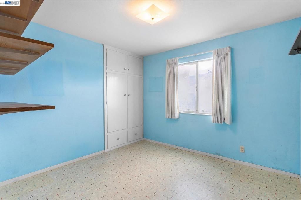 Image 20 of property listing at 26350 Stryker St, Hayward, CA 94545