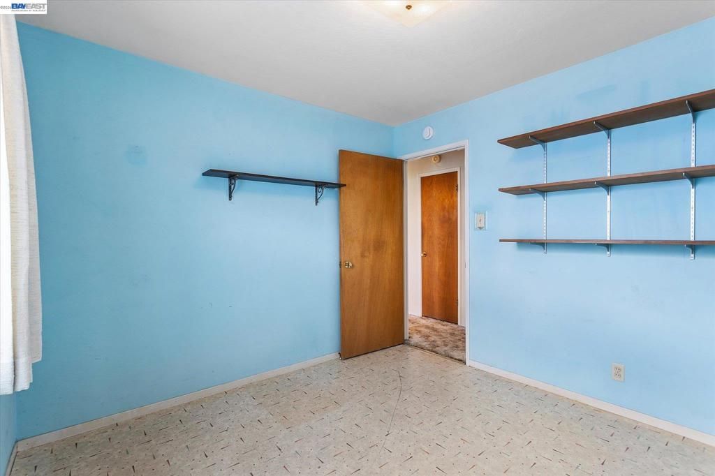 Image 21 of property listing at 26350 Stryker St, Hayward, CA 94545