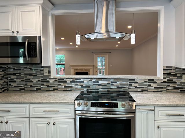 2380 Newport Landing, Alpharetta, GA 30009