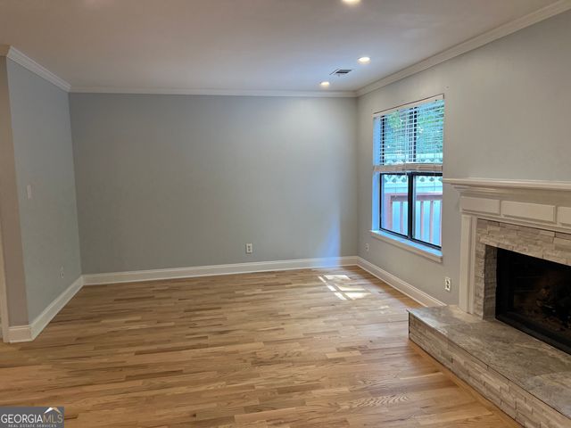 2380 Newport Landing, Alpharetta, GA 30009
