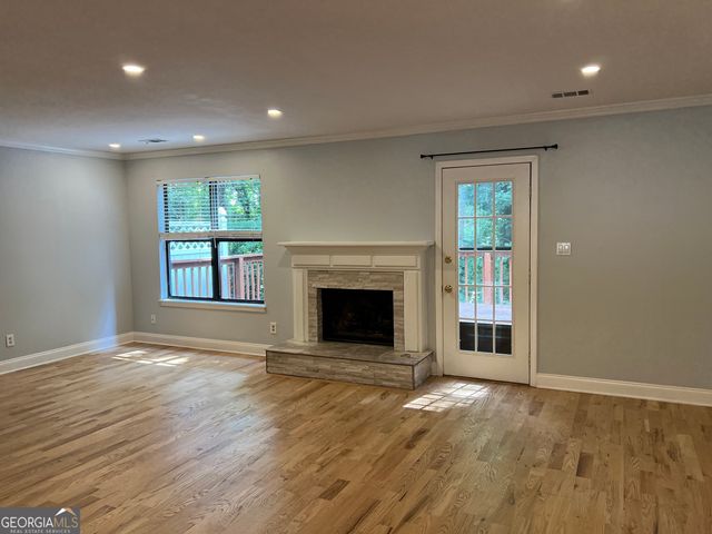 2380 Newport Landing, Alpharetta, GA 30009