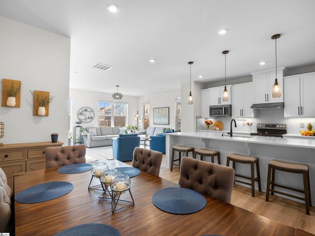 14 Questover Drive, Greenville, SC 29607