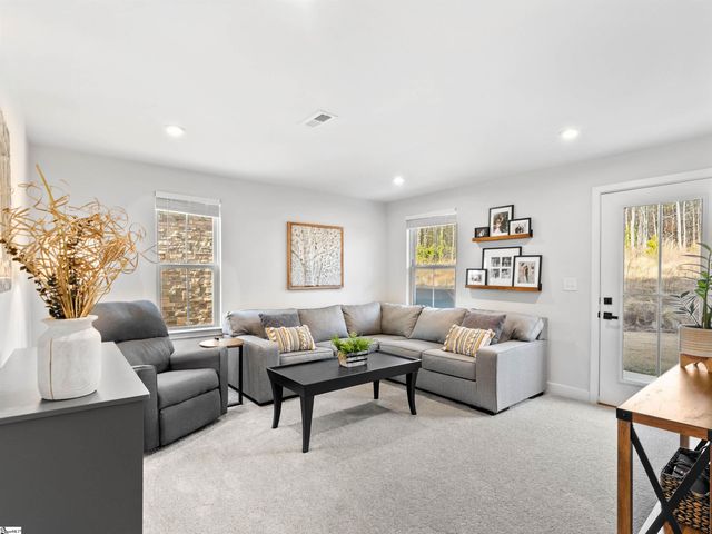 14 Questover Drive, Greenville, SC 29607