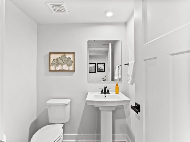 14 Questover Drive, Greenville, SC 29607