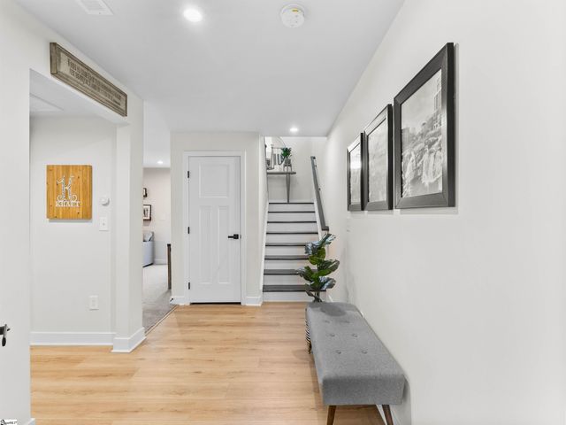 14 Questover Drive, Greenville, SC 29607