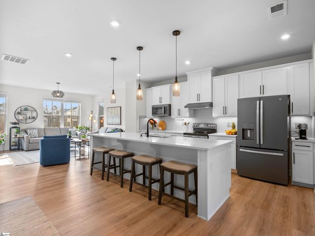 14 Questover Drive, Greenville, SC 29607