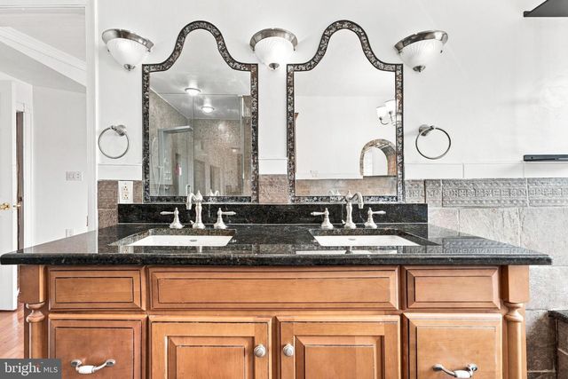 149 KING DAVID DR, Linden, VA 22642
