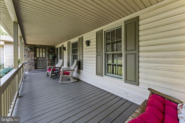 149 KING DAVID DR, Linden, VA 22642