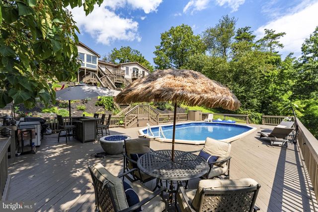 149 KING DAVID DR, Linden, VA 22642