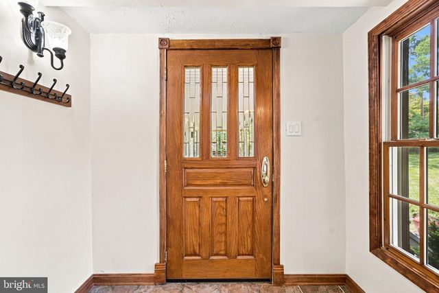 149 KING DAVID DR, Linden, VA 22642