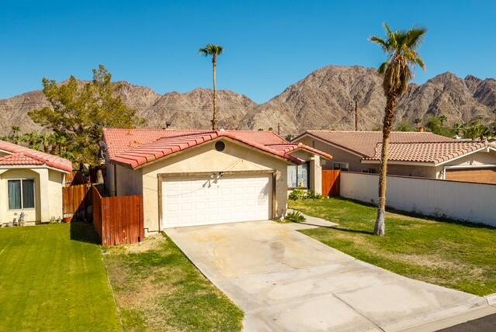 53700 Avenida Rubio, La Quinta, CA 92253