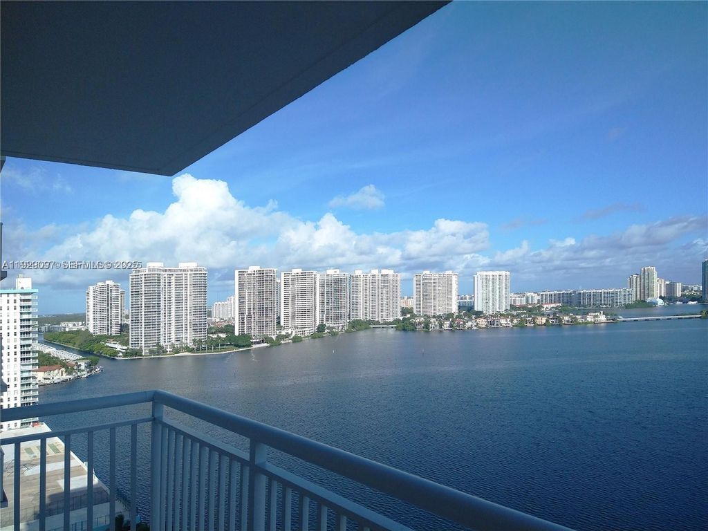 251 SE 174th St 2012, Sunny Isles Beach, FL 33160