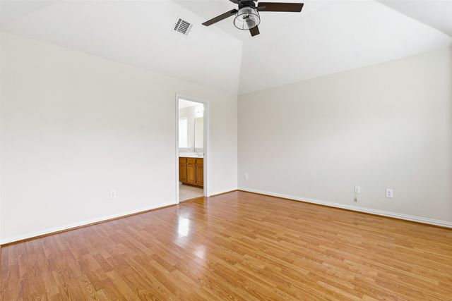6109 Gillispie Drive, Fort Worth, TX 76132