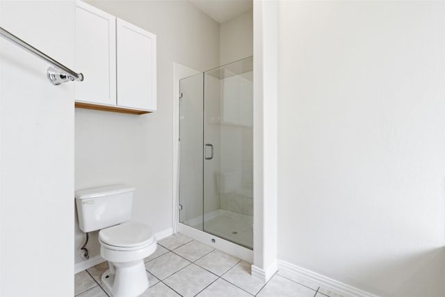 6109 Gillispie Drive, Fort Worth, TX 76132