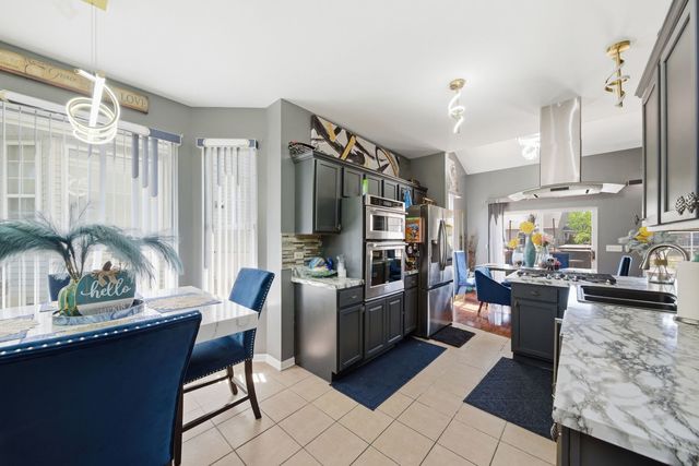 530 N Frieh Drive, Romeoville, IL 60446
