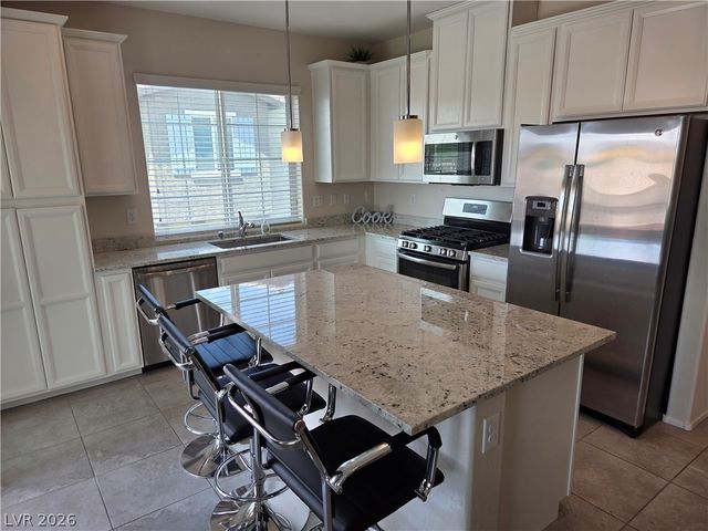 8577 Insignia Avenue 103, Las Vegas, NV 89178