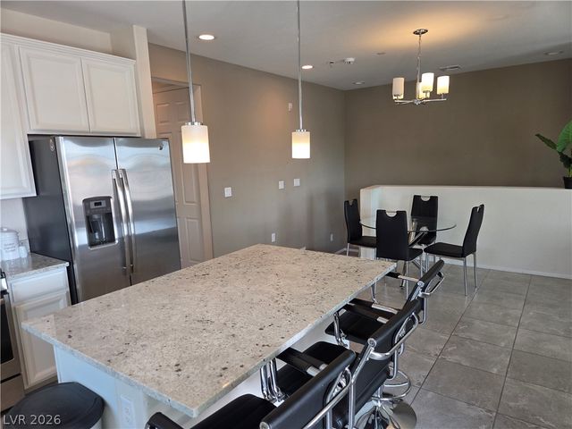 8577 Insignia Avenue 103, Las Vegas, NV 89178
