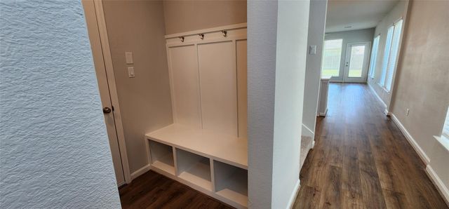 348 Banyon DR, Liberty Hill, TX 78642
