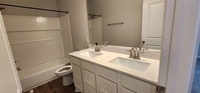 348 Banyon DR, Liberty Hill, TX 78642