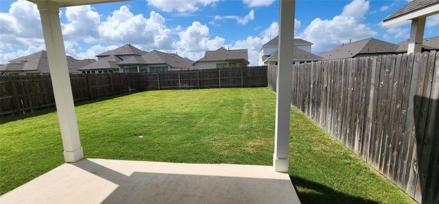 348 Banyon DR, Liberty Hill, TX 78642