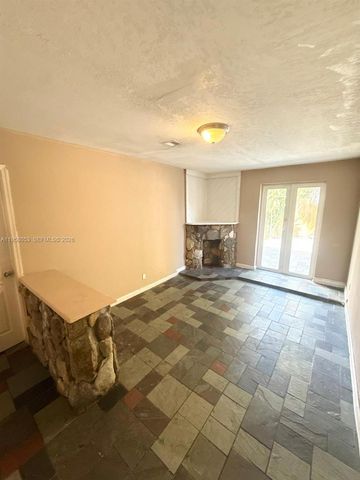 341 NE 25th Ct 341, Pompano Beach, FL 33064