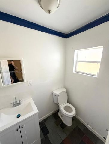 341 NE 25th Ct 341, Pompano Beach, FL 33064