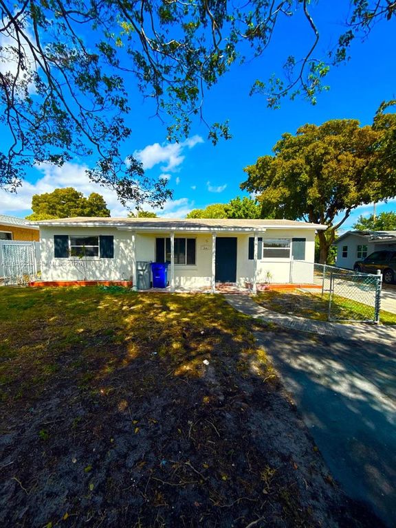 341 NE 25th Ct 341, Pompano Beach, FL 33064