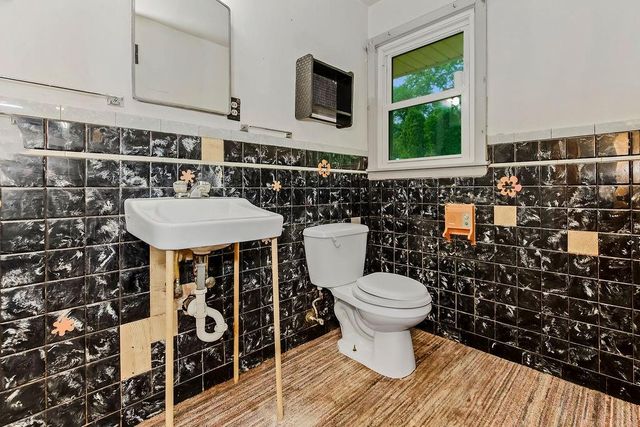 1036 Vilas Street, Leavenworth, KS 66048