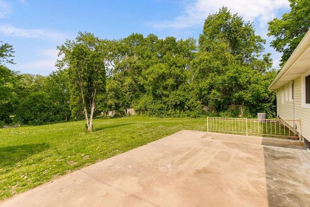 1036 Vilas Street, Leavenworth, KS 66048