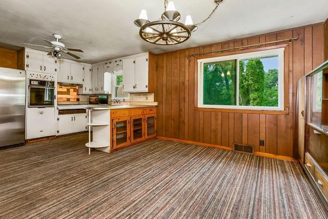 1036 Vilas Street, Leavenworth, KS 66048