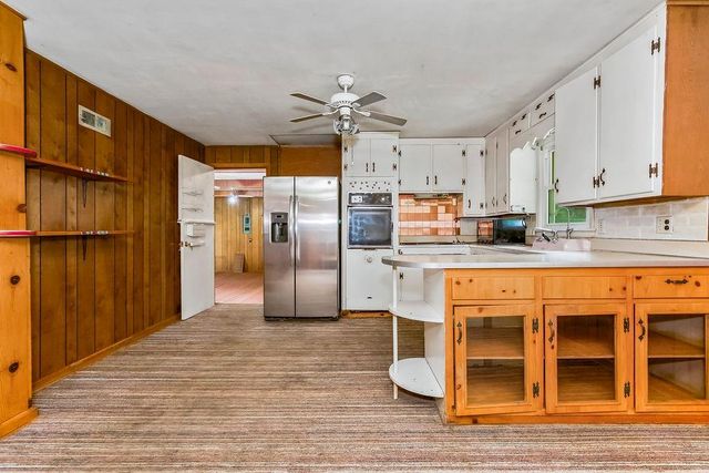 1036 Vilas Street, Leavenworth, KS 66048