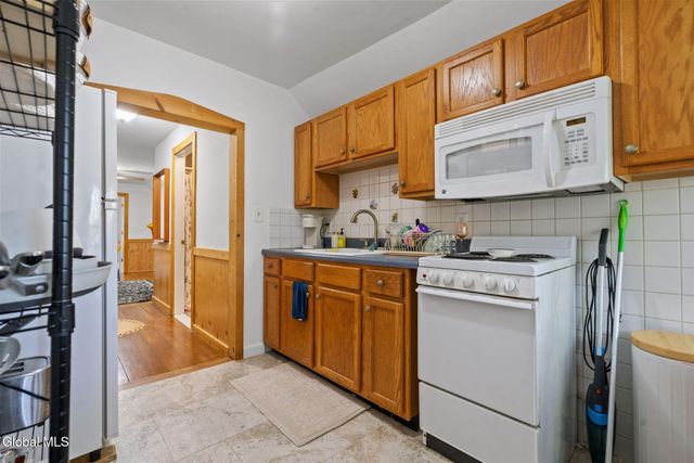 138 Ford Avenue, Troy, NY 12180