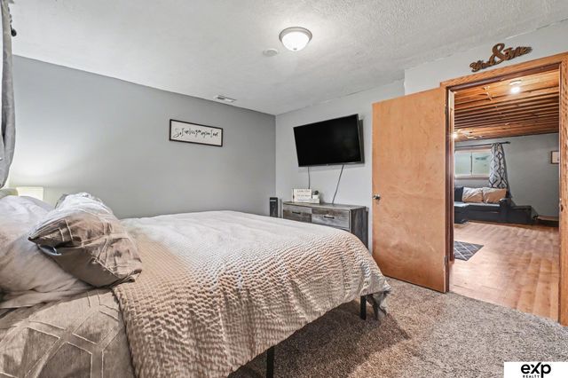 240 Riverview Drive, Blair, NE 68008