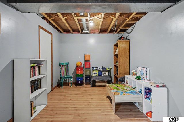 240 Riverview Drive, Blair, NE 68008