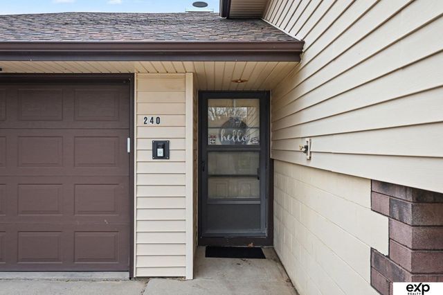 240 Riverview Drive, Blair, NE 68008