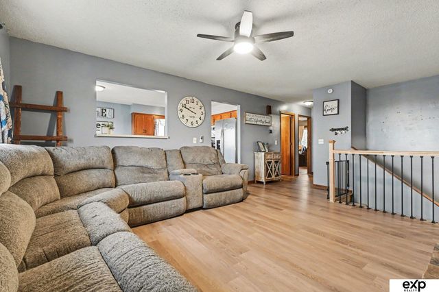 240 Riverview Drive, Blair, NE 68008