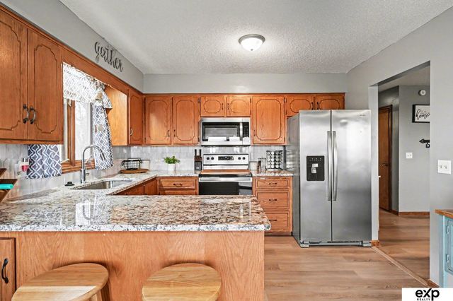 240 Riverview Drive, Blair, NE 68008