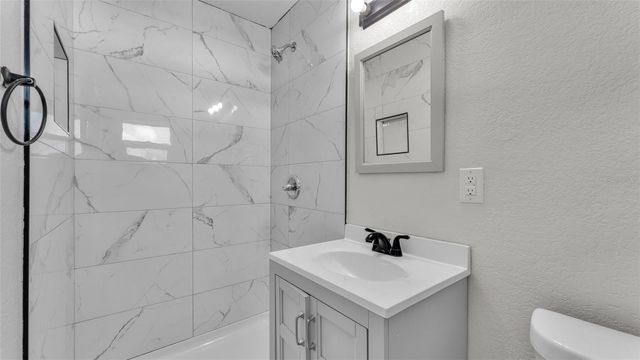 1599 AVENUE E NE, Winter Haven, FL 33881