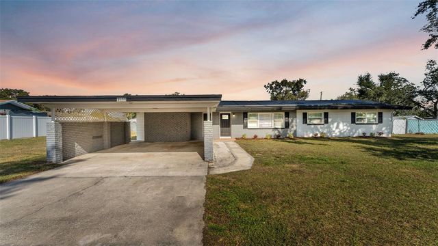 1599 AVENUE E NE, Winter Haven, FL 33881