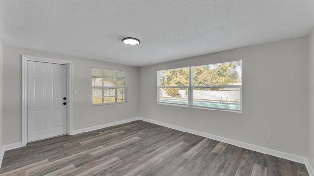 1599 AVENUE E NE, Winter Haven, FL 33881