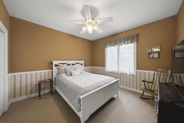 8839 S 83rd Avenue, Hickory Hills, IL 60457