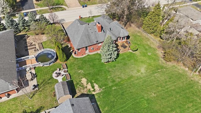 8839 S 83rd Avenue, Hickory Hills, IL 60457