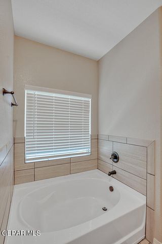 14809 Tierra Escape Avenue, El Paso, TX 79938